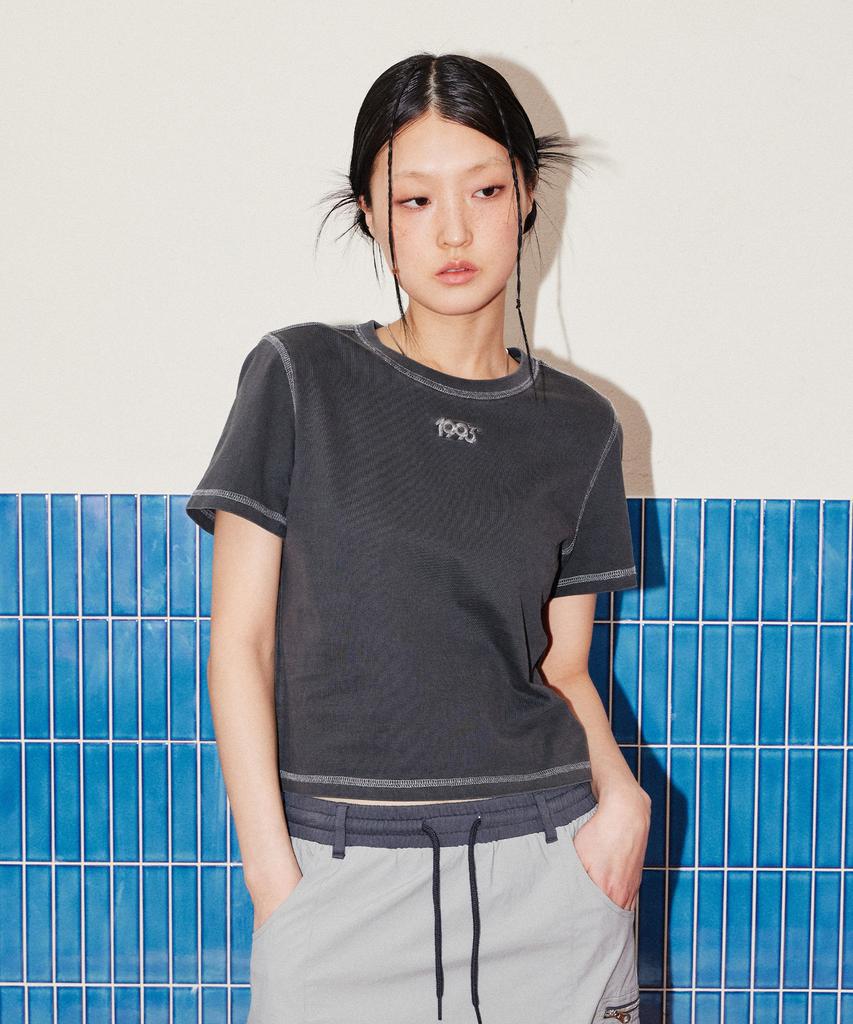 1993STUDIO Reverse Stitch Crop T-Shirt_Charcoal