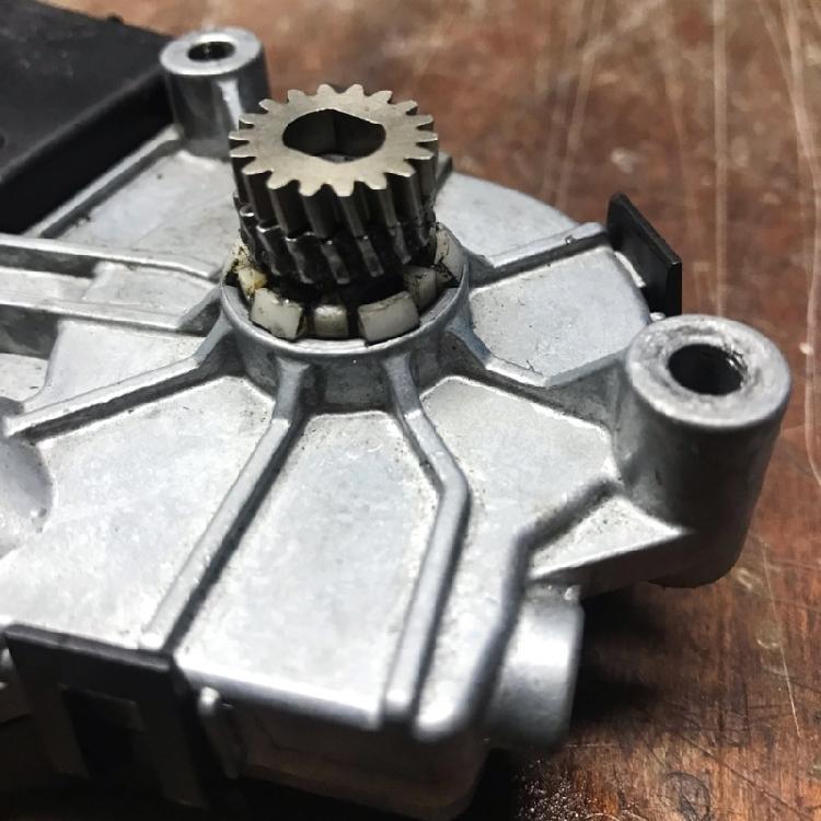Ingranaggio Motore Tetto Apribile Auto Ingranaggio Motore Tetto Apribile Riparazione Sostituzione 18/19 Denti W203