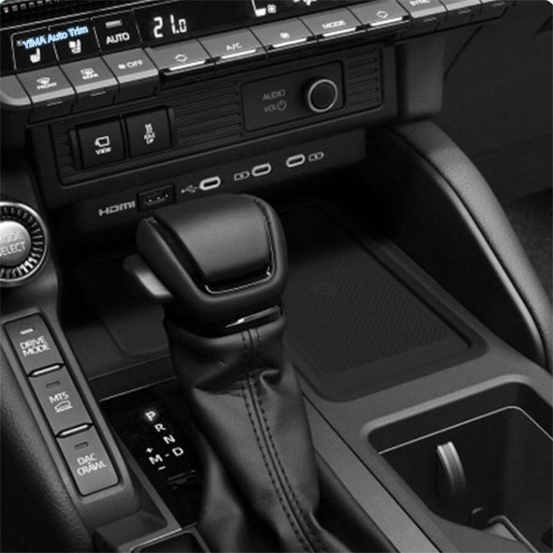 Wireless Phone Charging Decoral Anti-Skid Pad Silica gel Accessories Cover For Toyota Land Cruiser Prado 250 LC250 2024 - 2026