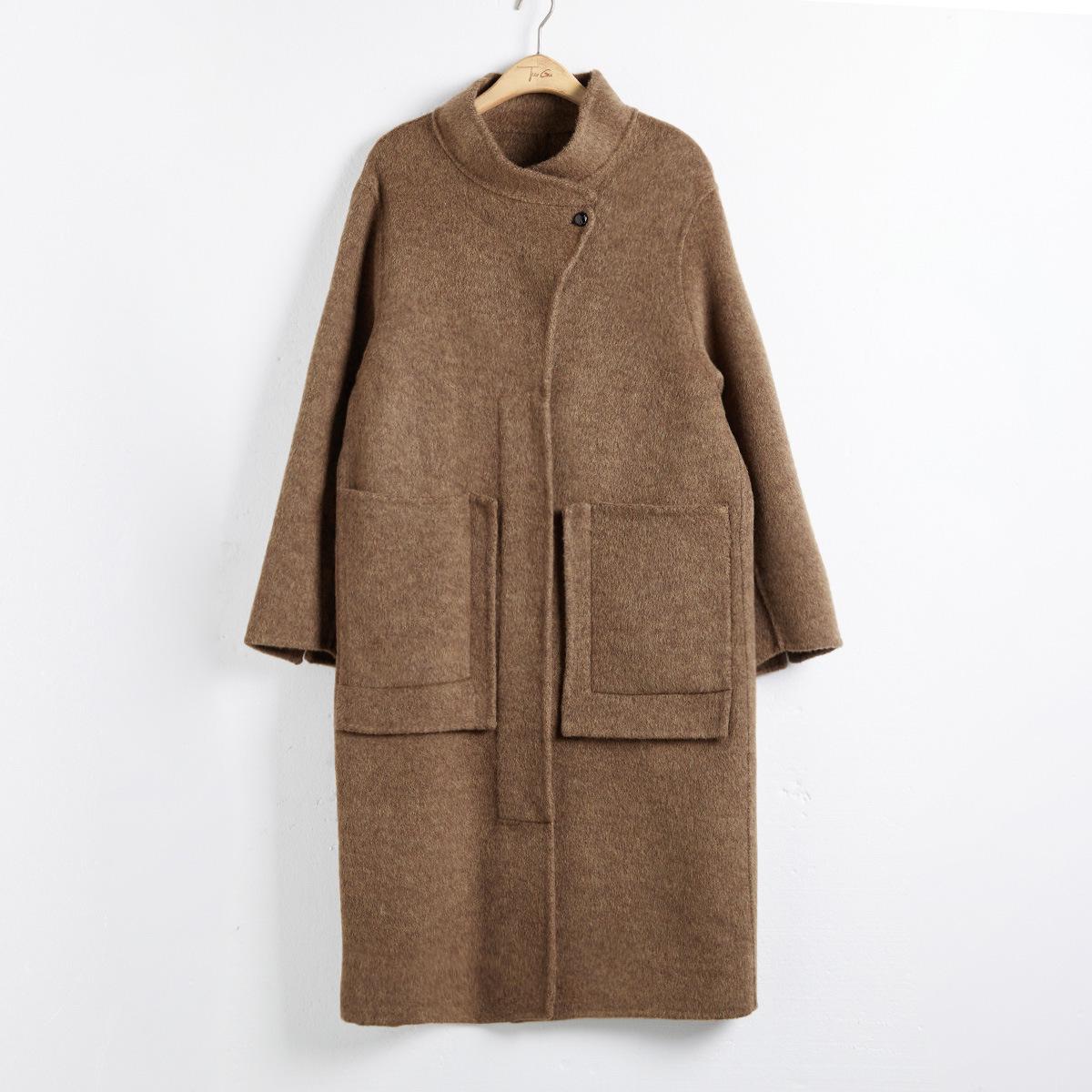 

Женское двустороннее шерстяное пальто оверсайз Hepburn со стойкой, зима 2024 S (80-120 lbs) хаки