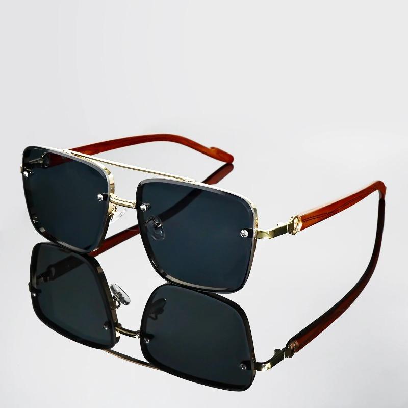 Retro Men Square Metal Frame Sunglasses Fashion for Men and Women Suitable Events Parties Festivals Eyewear UV400 Sun Glasses