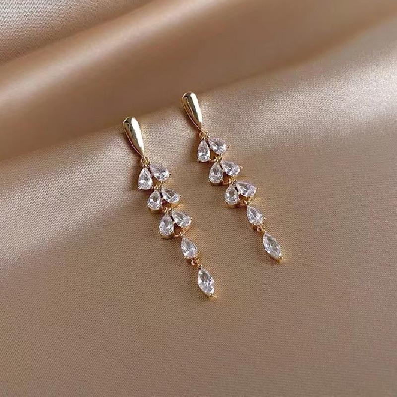 S925 Silver Leaf Tassel Earrings - Trendy 2022 Niche Design