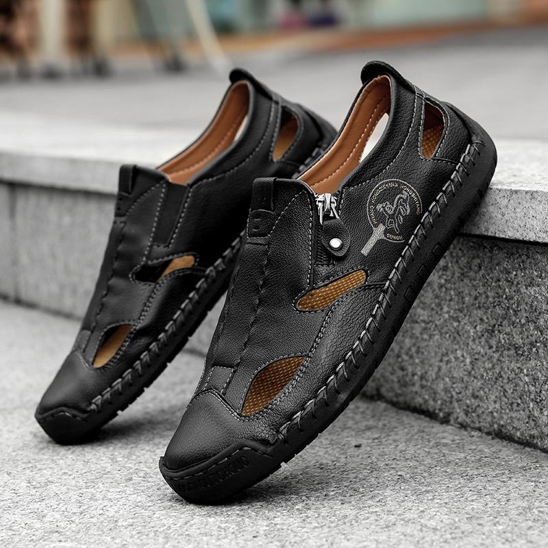 Fashion 2025 New Men Slip on Sandals Hot Sale Leisure Walk Moccasins Hiking Footwear Hollow Out Summer Loafers Man Casual Leather Shoes