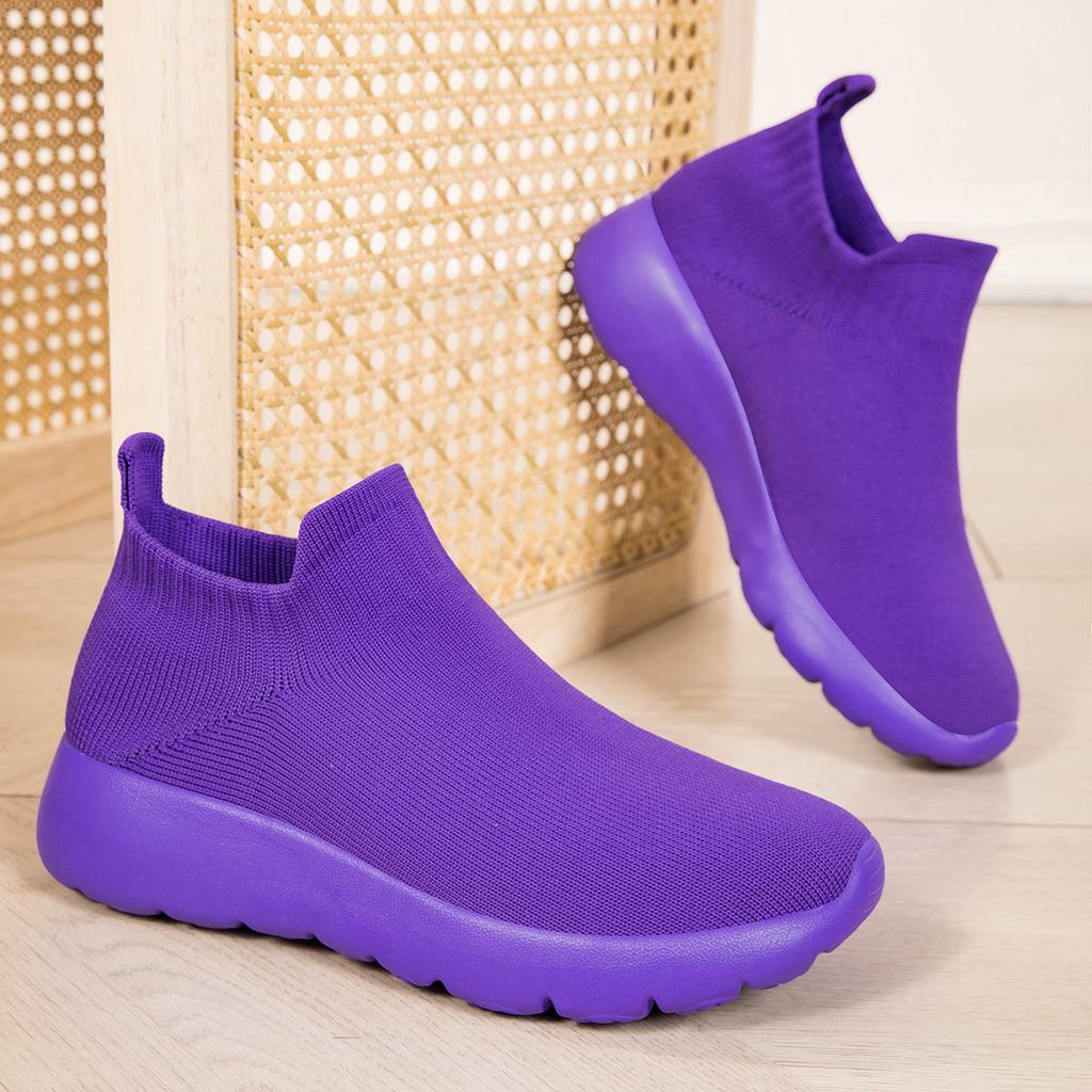 Supply large size women's shoes, fly-woven breathable and lightweight soft-soled casual shoes, sports shoes, running shoes