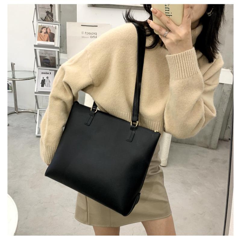 Simple Style Large Capacity Faux Leather Tote Bag for Women Solid Color Casual Shoulder Handbag