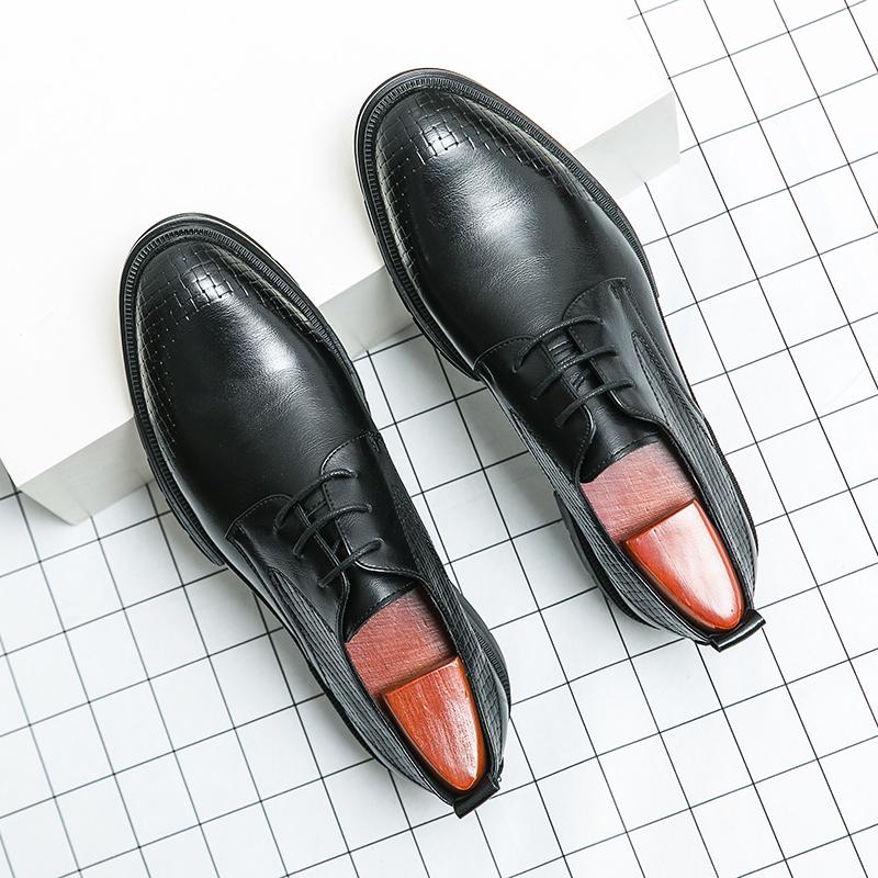 2024 Spring Elevated Men's Formal Fashion Breathable Business Versatile Casual Groom Knight Designer Leather Shoes