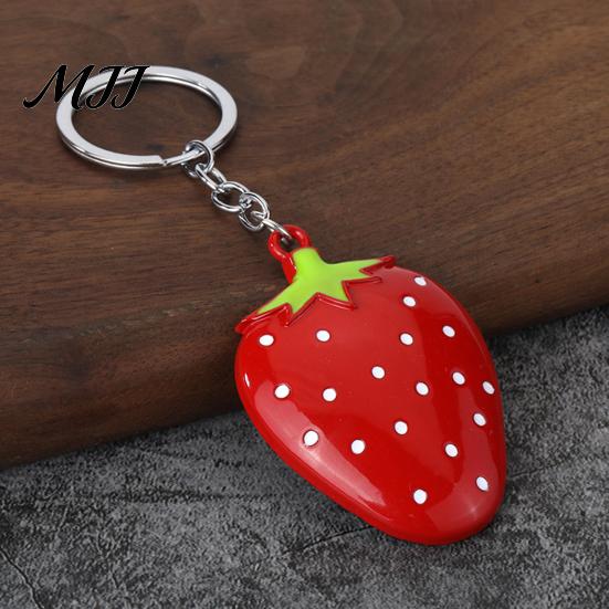 Everyday Use Keychain Zinc Alloy Pendant, Small Strawberry Shape Shiny Pendant Key Holder, Car Keys Backpacks Suitcases Accessory Suitcase