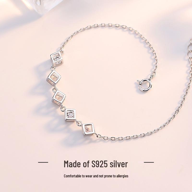 Silver-Plated Geometric Women's Bracelet with Love Cube Crystal - Personalized High-End Jewelry.