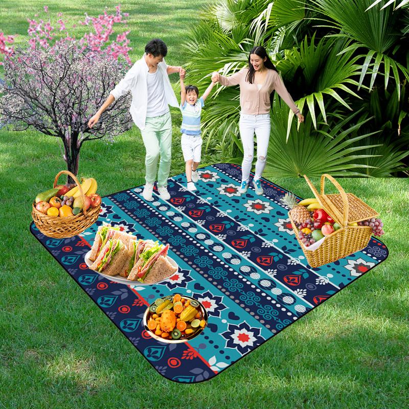 Picnic Blankets Extra Large, Waterproof Foldable Outdoor Beach Blanket,3-Layer Picnic Mat for Camping, Hiking, Travel, Park, Concerts