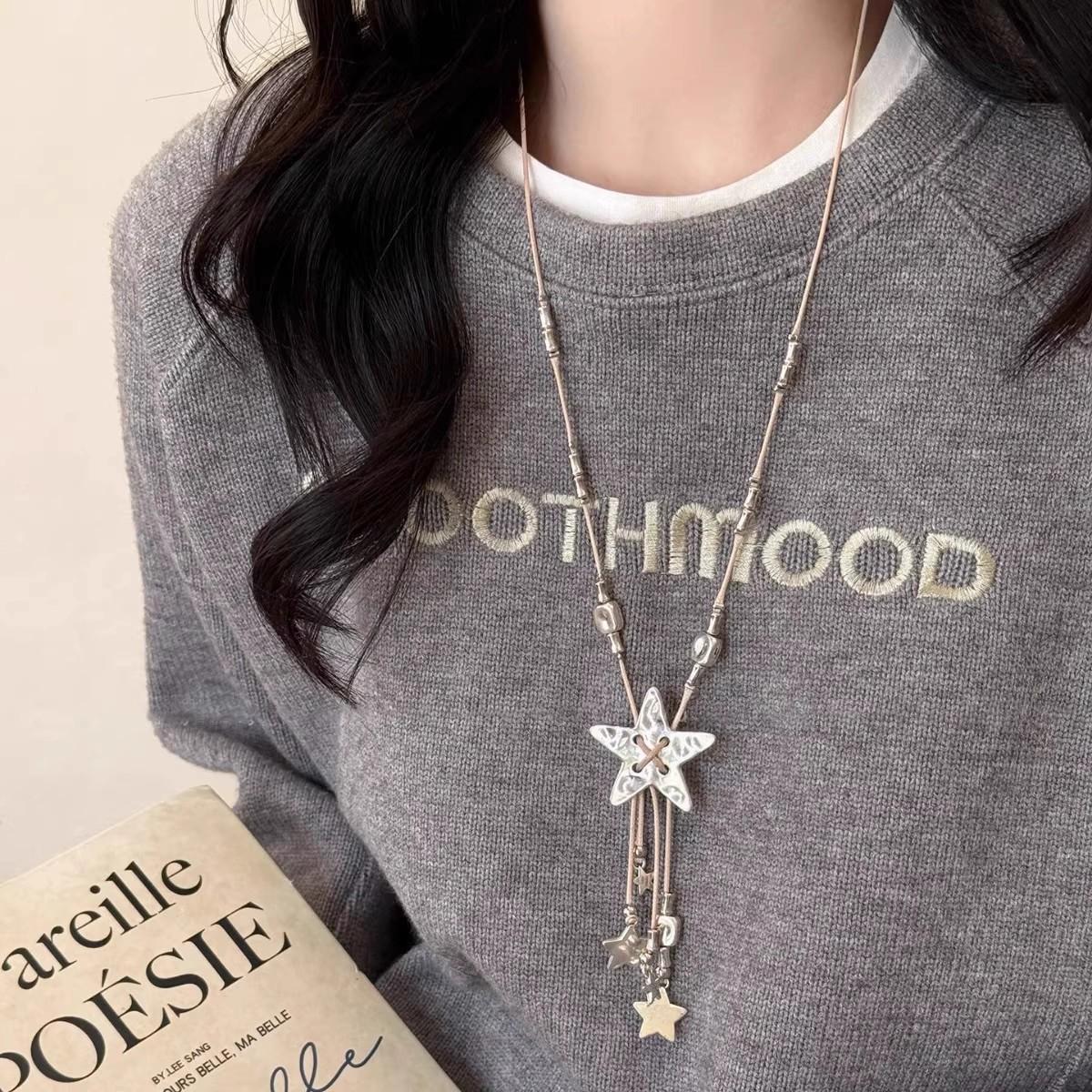 Retro silver star fringed necklace female niche design unique personality sweater chain sweet and cool versatile long accessories