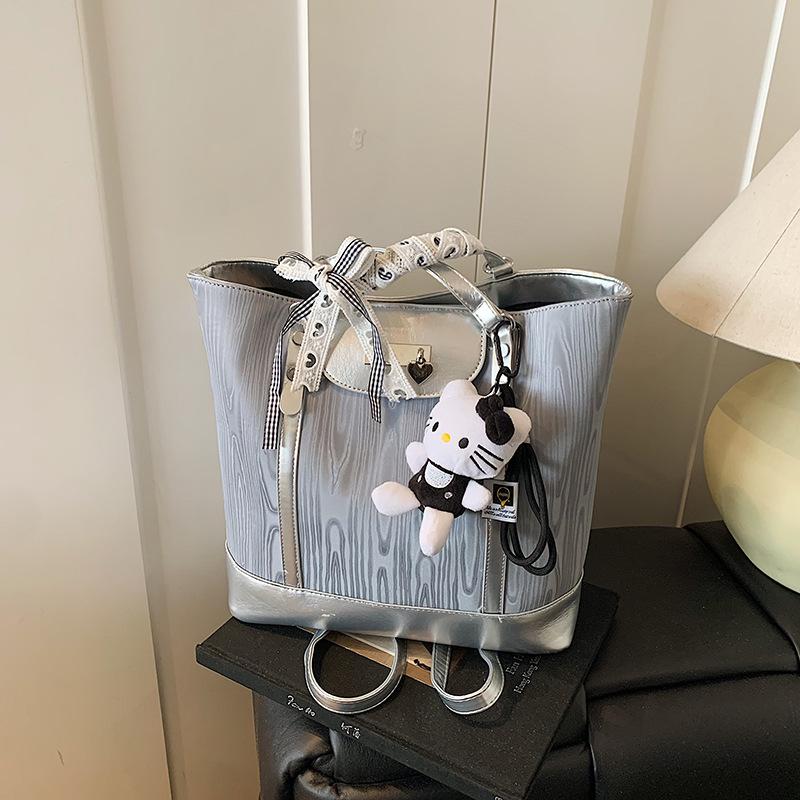 Versatile Large-capacity Commuter Bag Women's 2025 Summer New Trend Fashion Tote Bag Premium Shoulder Bag