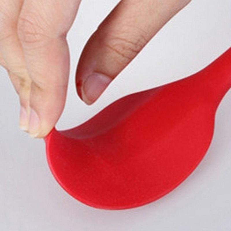 1 buc. Spatulă pentru smântână pentru unt