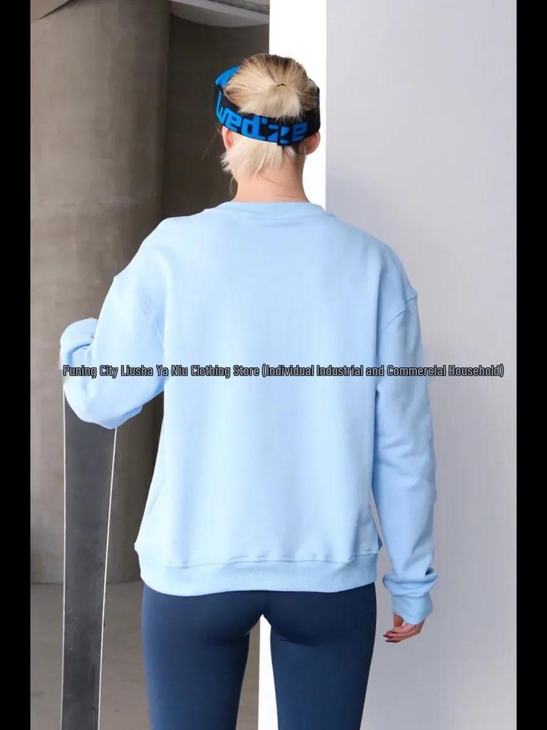 Cozy Plain Color Pullover Sweatshirt: Simple American Style for Autumn and Winter