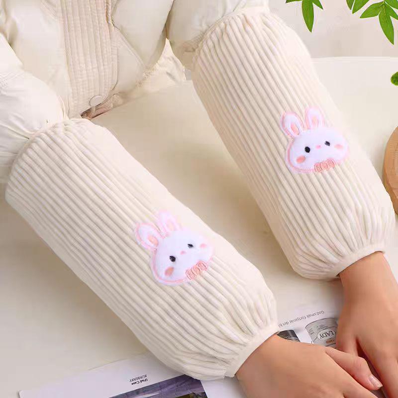 Korean Style Women's Cute Corduroy Arm Warmers: Long Autumn/Winter Stain-Resistant Sleeves for Work or Commuting.