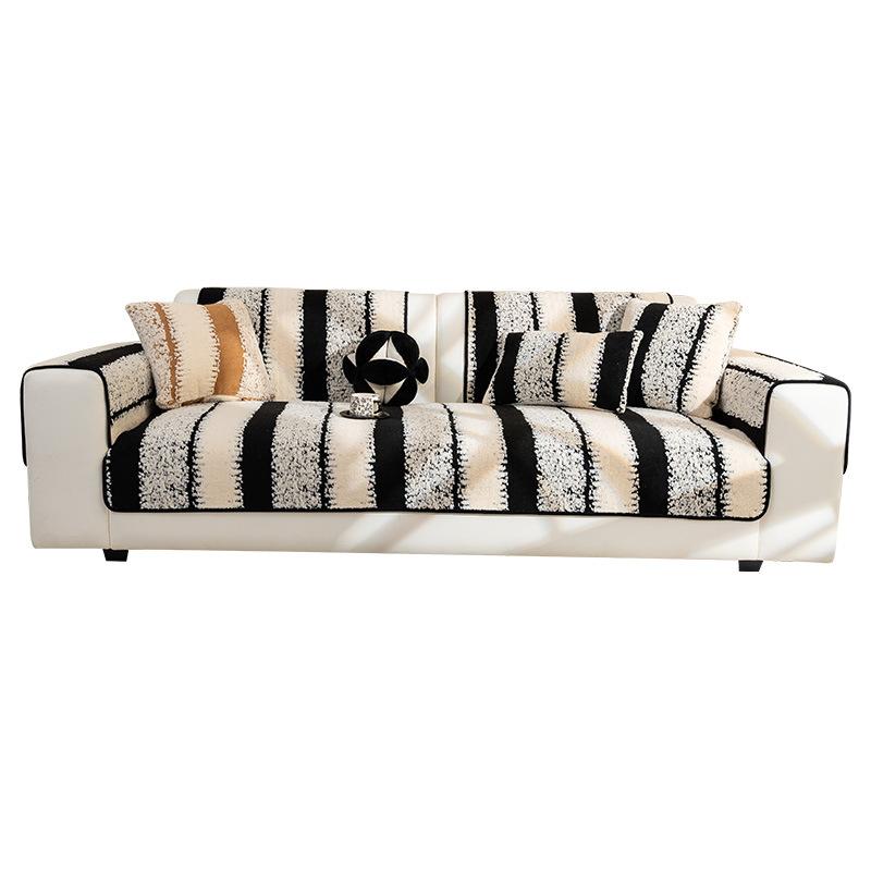 Plush Sofa Cushion Autumn And Winter  New General-Purpose Non-Slip Leather Cushion Light Luxury High-End Cover Cloth Blanket Cover