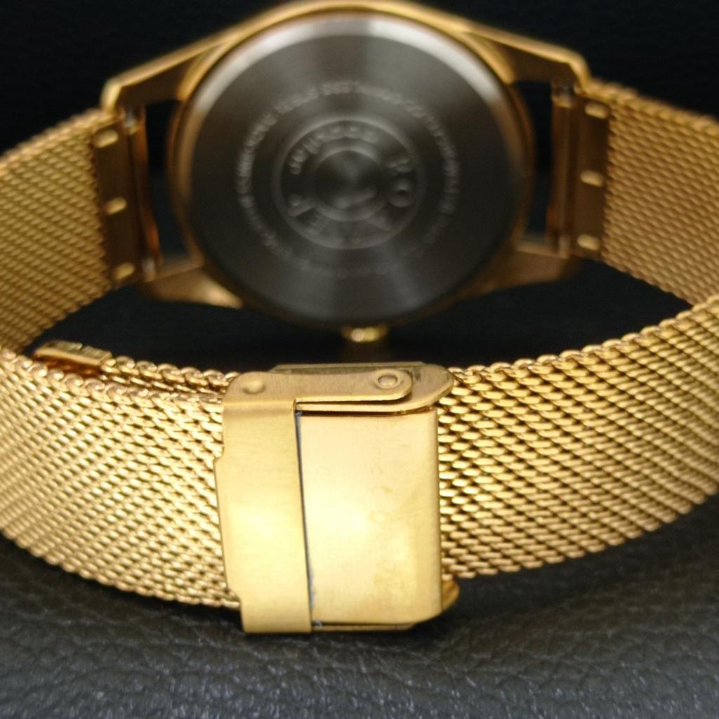 HAND-WINDING VINTAGE SWISS MENS REFURBISHED RED COLOR DIAL WATCH a707395-1