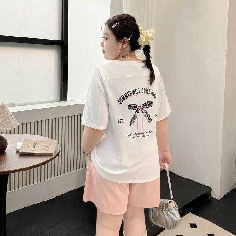 

Plus size women clothing [Summer Leisurely] Bow Print Short sleeve T-shirt Summer Belly Covering Mid-Length Top Cheese White 4XL