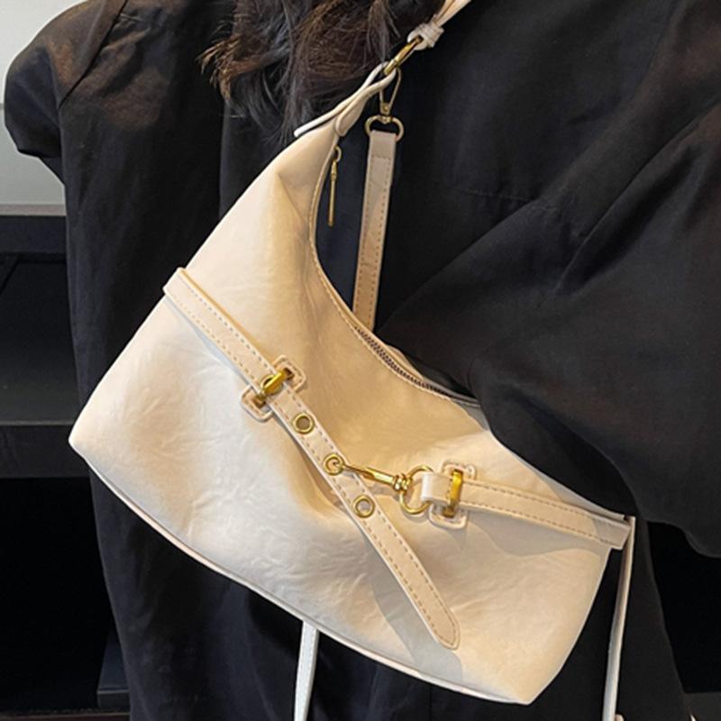 Retro Bag Women's Large Capacity 2025 Autumn New Casual Shoulder Bag Simple Work Commuter Tote Bucket Bag