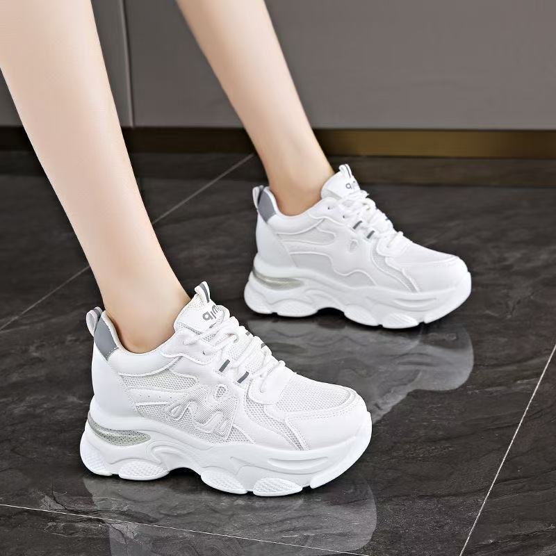 Fashionable Thick soled Dad Shoes Spring and Autumn Women's Casual Sports Shoes Leather Surface Sponge Cake Shoes Women's Shoes
