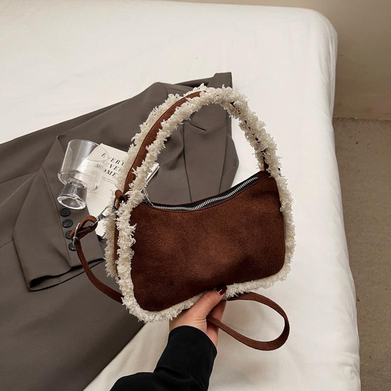 

Корейская версия модных женских сумок 2025 осень простая маленькая квадратная сумка в зарубежном стиле простая текстура портативная повседневная на плечо сумка-мессенджер темно-коричневого