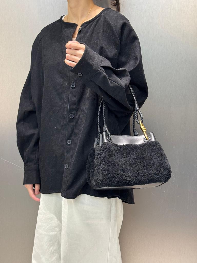 Outono e inverno nova bolsa de paraquedas de lã de cordeiro de mão nicho versátil bolsa de ombro mensageiro feminina bolsa balde de moda para o dia a dia