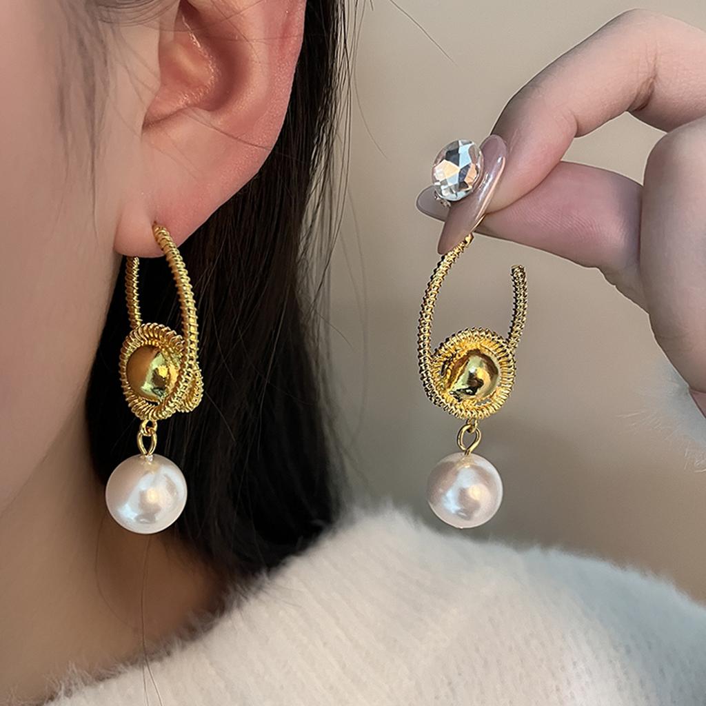 Unique and Exaggerated Metal Earrings for Women with Fashionable and High-grade Design - Stand Out In Parties