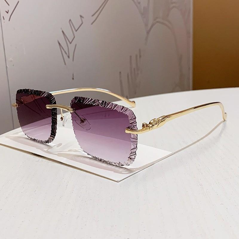 Geometric Square Sunglasses For Women With Uv400 Protection And Metal Frame For Outdoor Travel