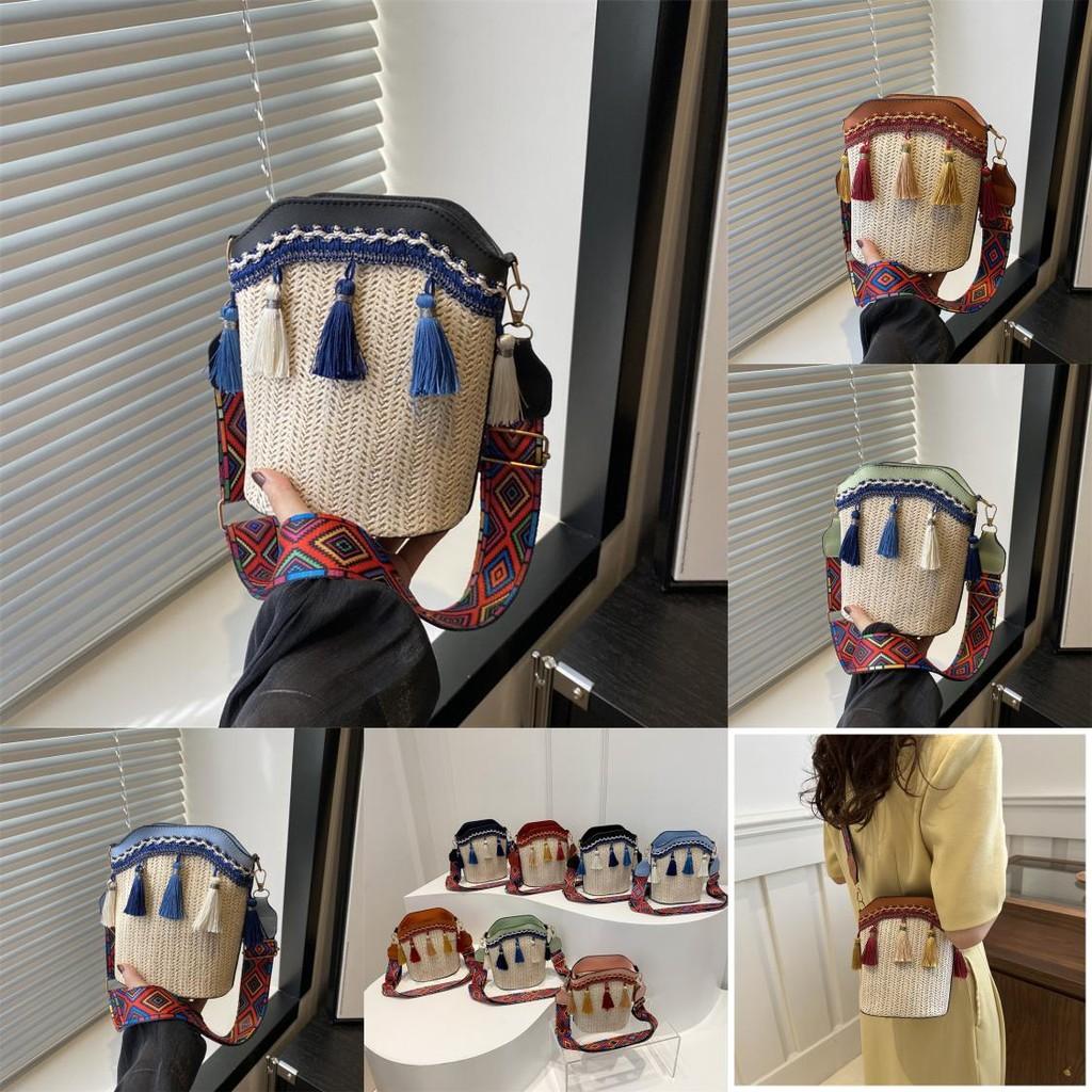 Ethnic Style Woven Bucket Bag With Tassels For Daily Casual Wear