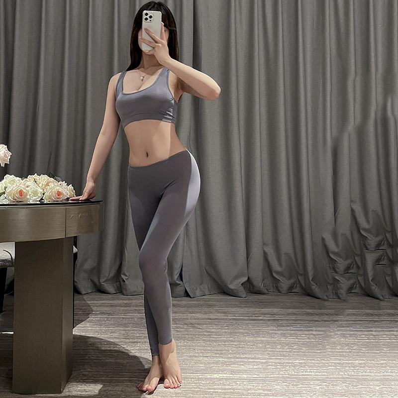 Fato de Yoga Sexy para Nádegas Paixão Selvagem Lingerie Sexo Livre Uniforme Zíper Aberto Uniforme Sexy