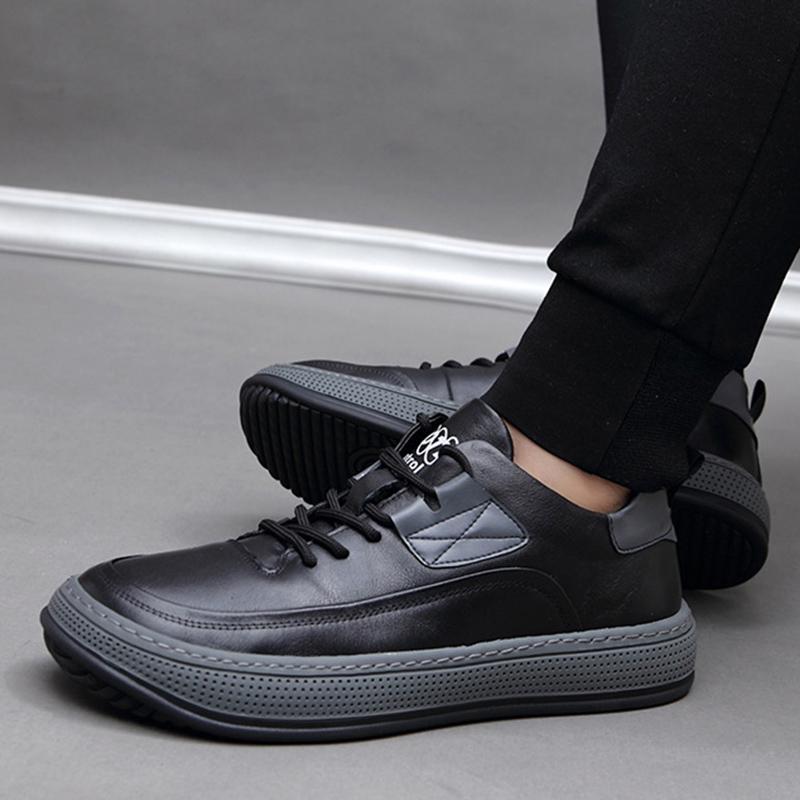 Men Fashion Leather Casual Shoes Mens Running Sneakers Outdoor Walking Shoes New Anti-skid Wear Men's Business Boots Size 39-44