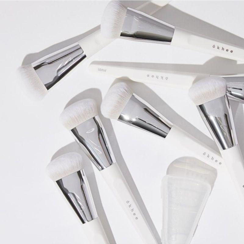 Okhee Baekok Foundation Brush (PIV01)