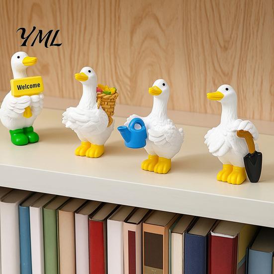Charming Gift for Kids Mini Garden Duck Figurine, Cute Farm Dolls, Small Desktop Healing Desk Accessories Car Dashboard Figurines, Micro Landscape