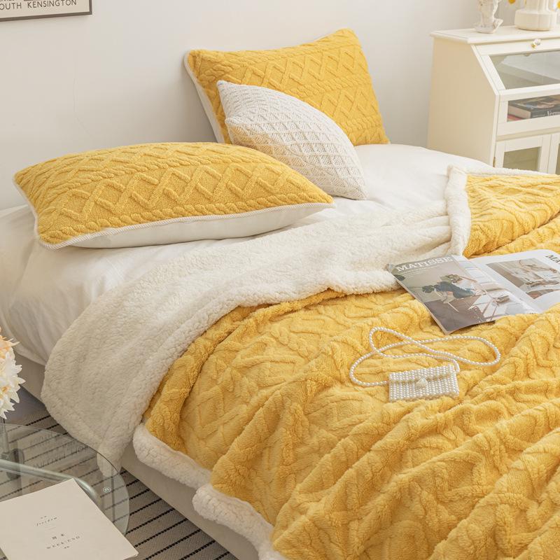 Lambswool & Taffeta Plush Multicolor Blanket - Ideal for Office, Autumn, Winter & All Seasons