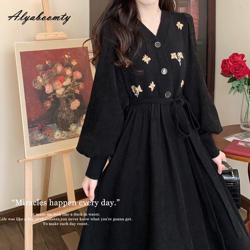 Korean Style Autumn Winter Women Midi Dress V Neck Knitting Floral Patchwork Corduroy Dress Vintage Long Sleeve Elegant Dress