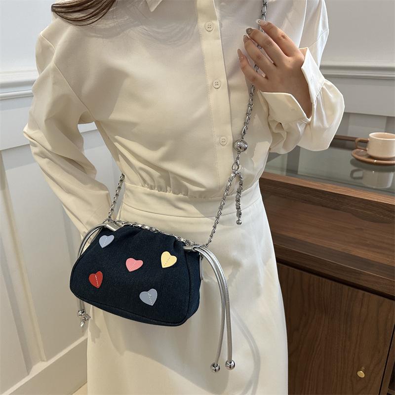 Cute Peach Heart Drawstring Chain Small Bag Trendy Crossbody Bag New Trendy Fashion Versatile Casual Bucket Bag