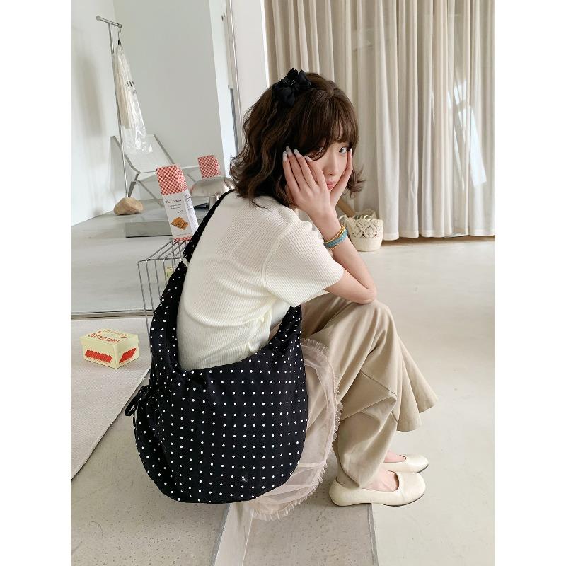 Early spring new small fresh polka dot messenger bag wrinkled croissant bag niche design shoulder bag women