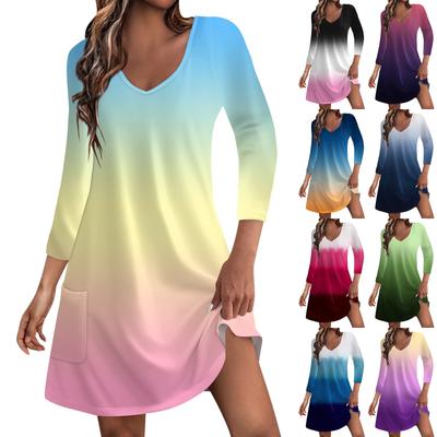 Women's Casual And Fashionable V-neck Gradient Printed Pocket 3/4 Sleeve Loose Fitting Dress