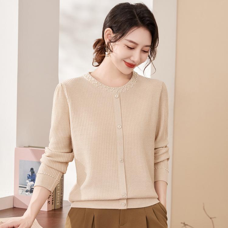 Young Fashionable Mother Dress Spring, Autumn and Winter New Round Neck Sweater Middle-aged Women's Age-reducing Knitted Top