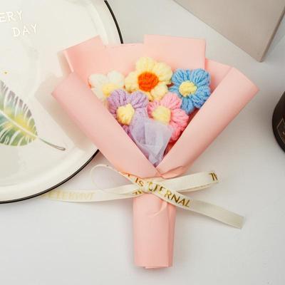 Festival Opening Gift: Creative Knitted 5-Puff Flower Bouquet - Finished Yarn Souvenir