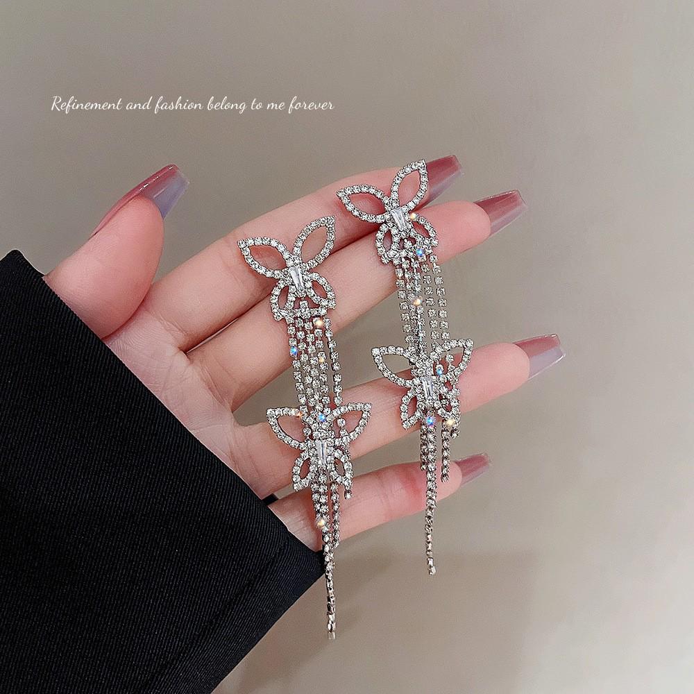 Pearl Long Tassel Earrings: High-End Luxury Design for Modern Socialites