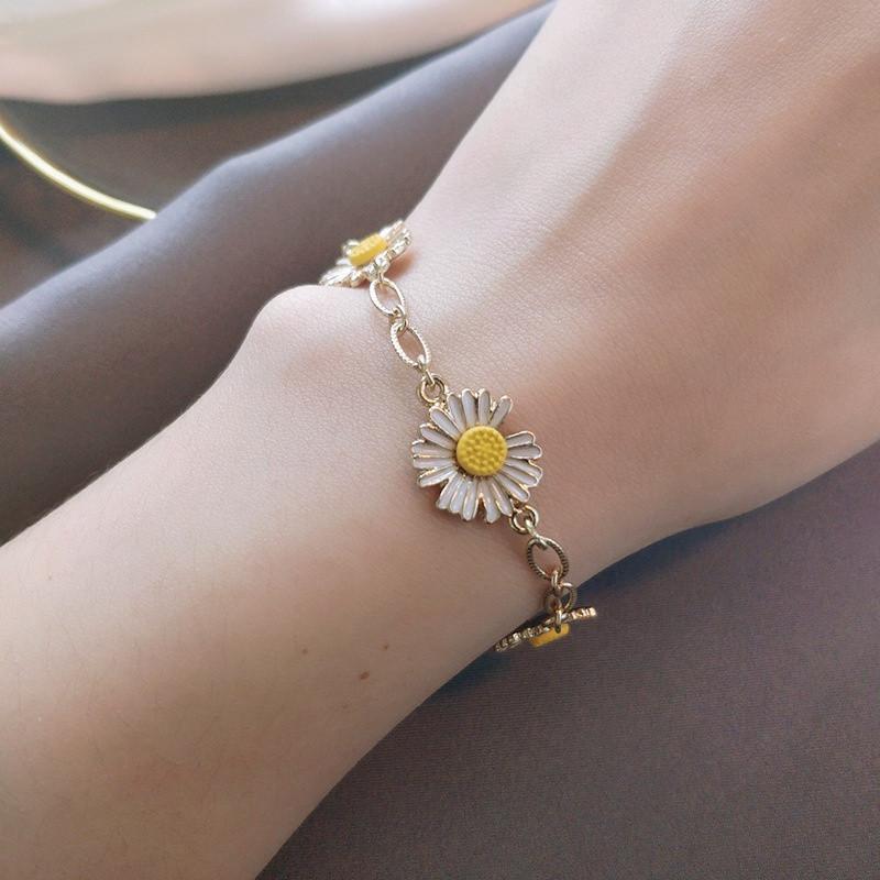 Fashion Daisy Flower Bracelet Necklace Ring Set Of Three Simple Temperament Flowers Wedding Engagement Party Jewelry Accessories