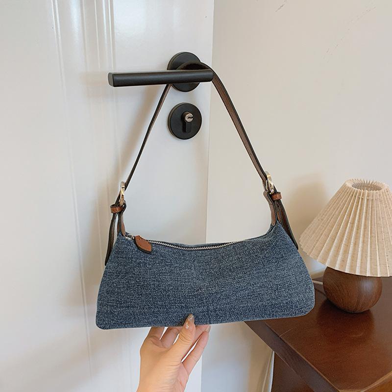 Handbag Femininity Shoulder Messenger Bag Retro Design Baguette Bag