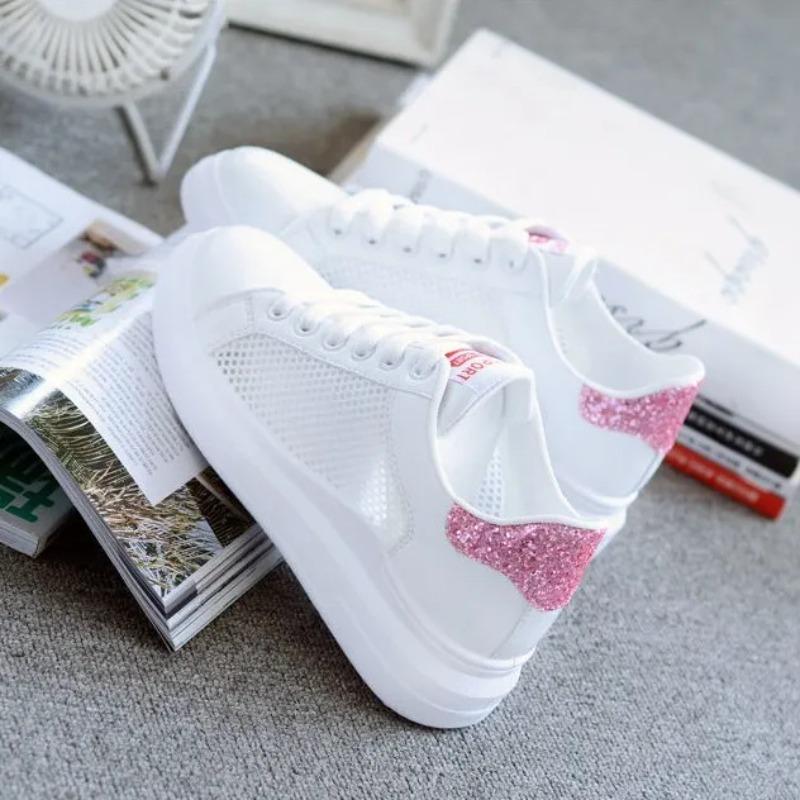 Fashion Women Running Spring Autumn Fashion White Breathable Embroidered Flower Lace-Up Casual Sneakers  women sneakers