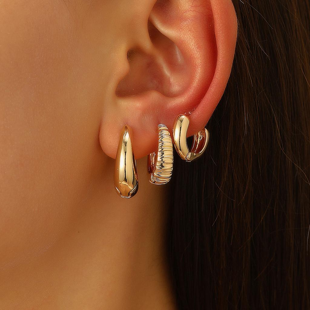 Cross-border Simple Earrings, High-end Niche Men's and Women's European and American Alloy Earrings, Personalized Temperament, Rock Punk Earrings.