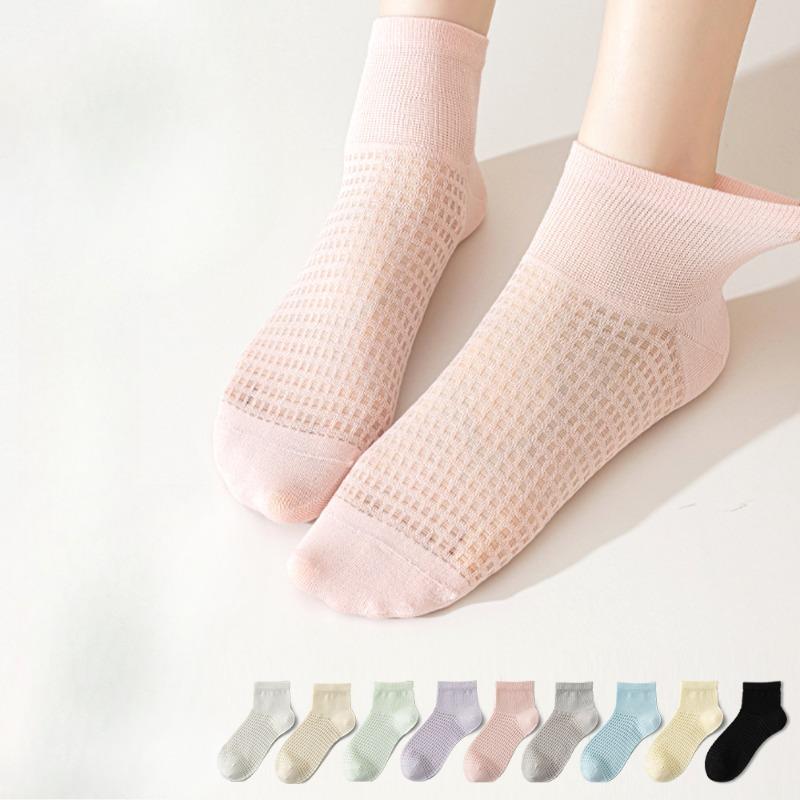 Female Spring and Summer Breathable Sweat Absorption Deodorant Antibacterial Boneless Small Fresh Tube Socks