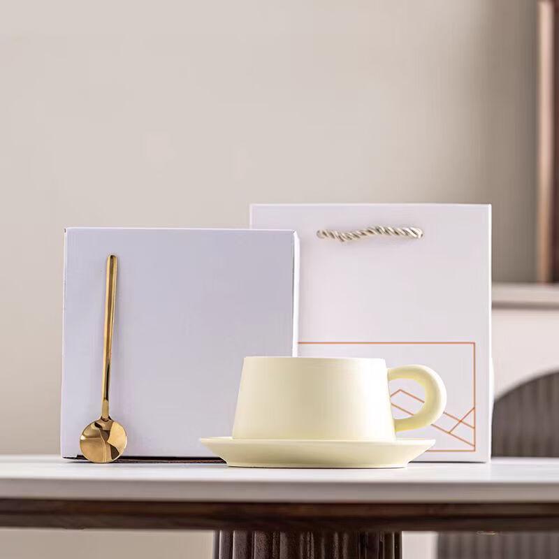 Ceramic Coffee Cup and Saucer Set with Spoon 240 мл