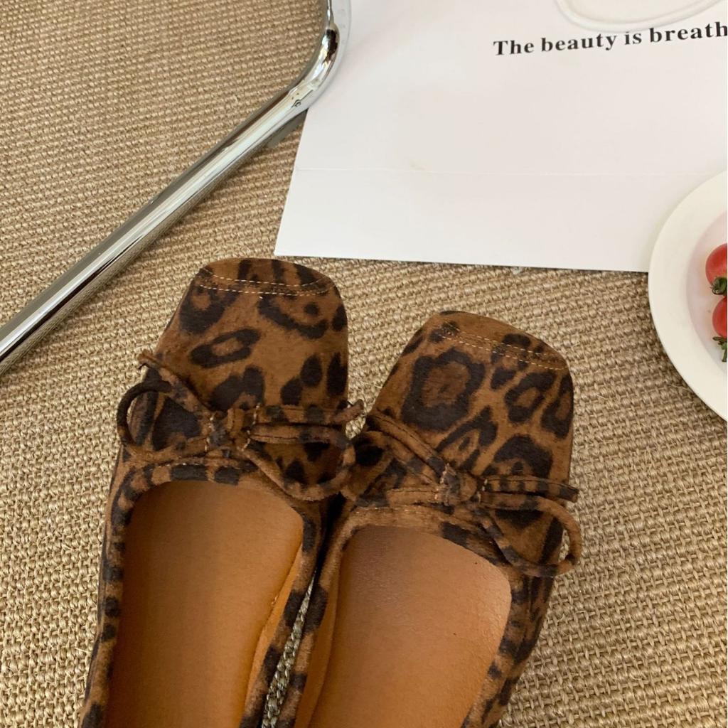 2025 new square head bow versatile light mouth soft bottom suede flat bottom Doudou pregnant women's single shoes