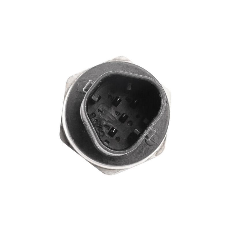 Fuel Injector Pressure Sensor for Land Rover Evoque Range Rover Sport LR054622 LR108241