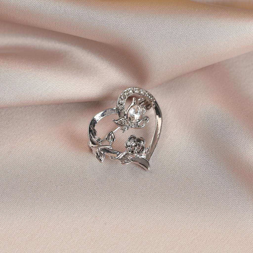 Get Rich Right Away, Alloy Year of the Horse Brooch, Light Luxury Women's Pin, Fashion Natal Year Brooch Jewelry