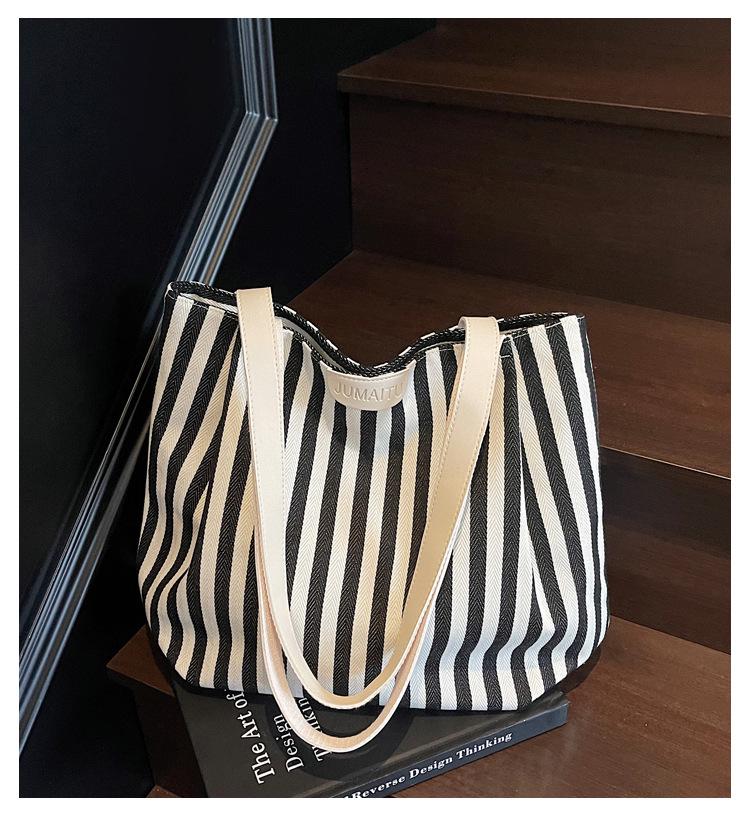 Retro Striped Canvas Tote: Fashionable Large-Capacity Single Shoulder Shopping Bag for Women
